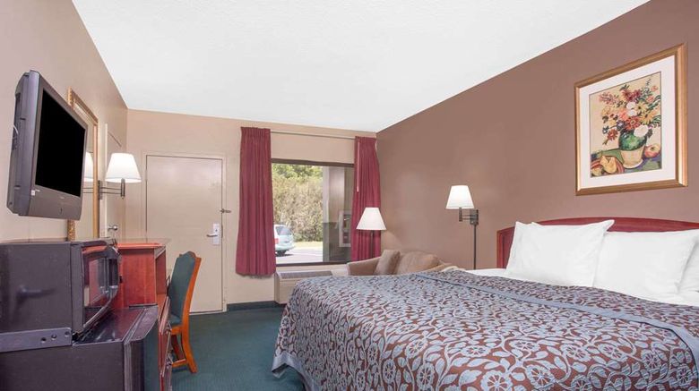 <b>Days Inn Dublin Room</b>. Images powered by <a href="https://iceportal.shijigroup.com/" title="IcePortal" target="_blank">IcePortal</a>.
