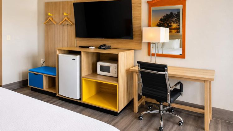 Days Inn Topeka Room