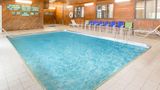 Days Inn & Suites Davenport East Pool