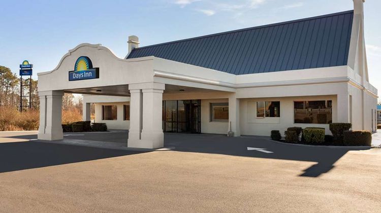 Days Inn Emporia Exterior