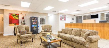 Days Inn Chester Lobby