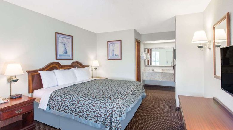 <b>Days Inn West Point Room</b>. Images powered by <a href="https://iceportal.shijigroup.com/" title="IcePortal" target="_blank">IcePortal</a>.