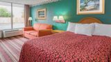 Days Inn by Wyndham Fort Myers Room