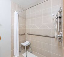 Days Inn Hays Room