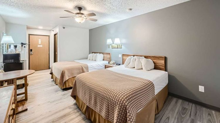 Travelodge Longmont Room