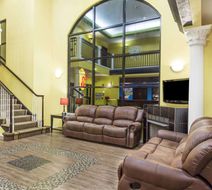Super 8 Midlothian/Richmond Area Lobby