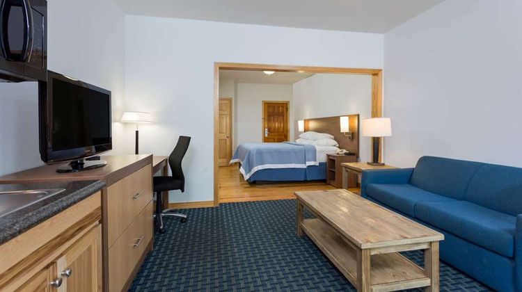Days Inn Kill Devil Hills Oceanfront Room