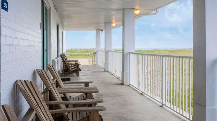 Days Inn Kill Devil Hills Oceanfront Exterior