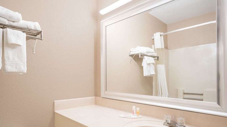 Days Inn Mankato Room
