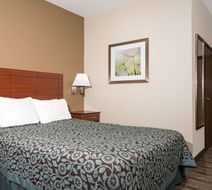 Days Inn Mankato Room