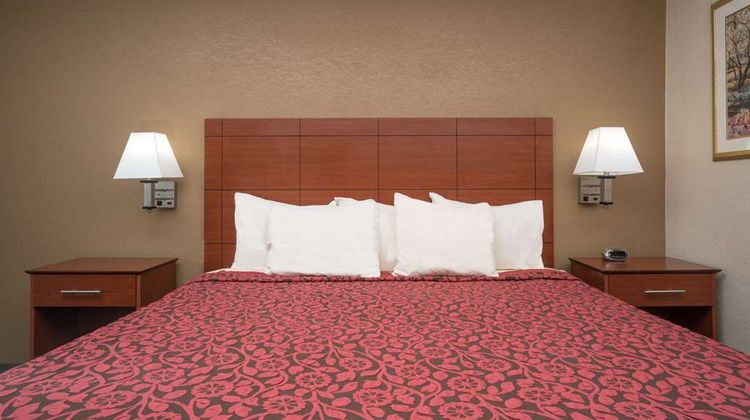 Days Inn Mankato Room