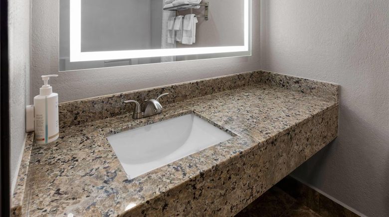 <b>Days Inn Mankato Room</b>. Images powered by <a href="https://iceportal.shijigroup.com/" title="IcePortal" target="_blank">IcePortal</a>.