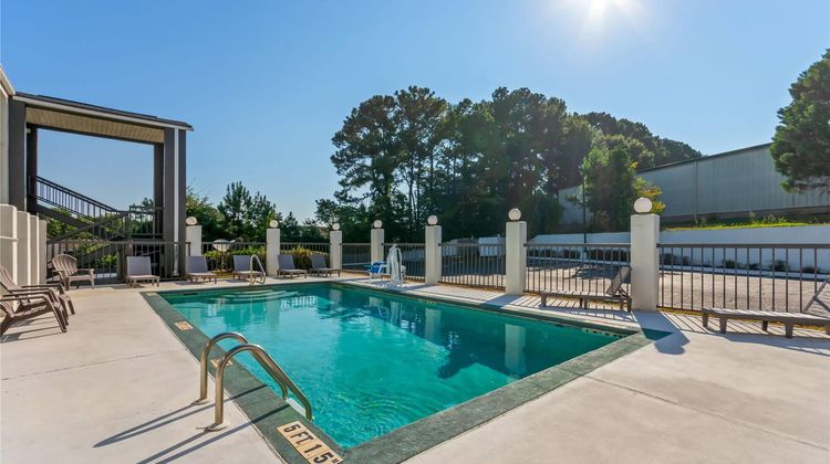 Days Inn Enterprise Pool