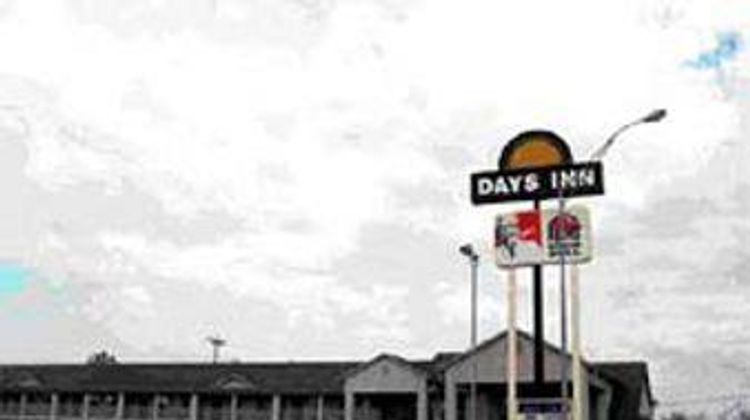 Days Inn Wagoner Exterior
