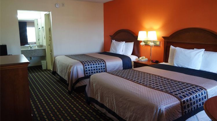 Howard Johnson Inn Perry Room