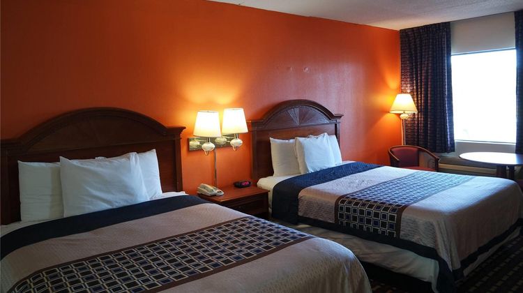 Howard Johnson Inn Perry Room