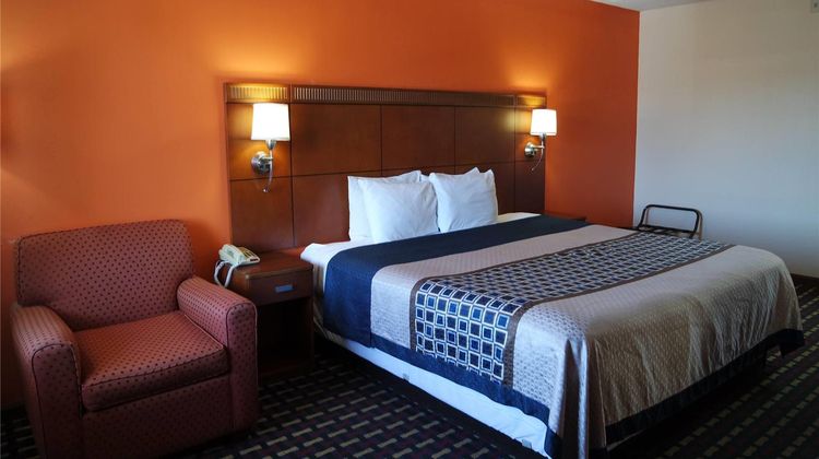 Howard Johnson Inn Perry Room