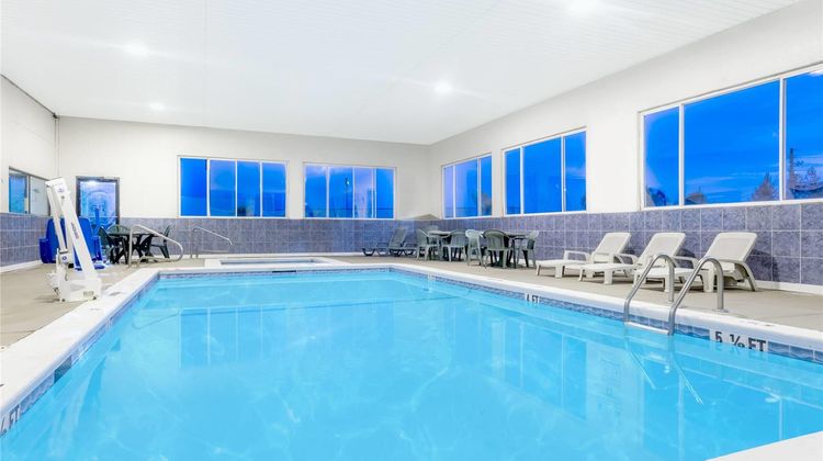 Howard Johnson Inn Perry Pool
