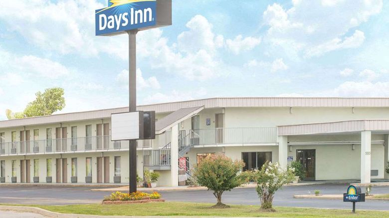 <b>Days Inn Ripley Exterior</b>. Images powered by <a href="https://iceportal.shijigroup.com/" title="IcePortal" target="_blank">IcePortal</a>.