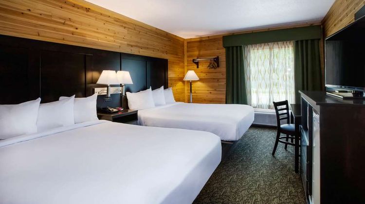 Days Inn Cadillac Room