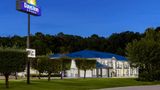 <b>Days Inn Fulton Exterior</b>. Images powered by <a href="https://iceportal.shijigroup.com/" title="IcePortal" target="_blank">IcePortal</a>.