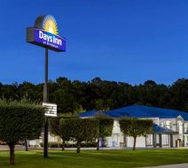 Days Inn Fulton Exterior