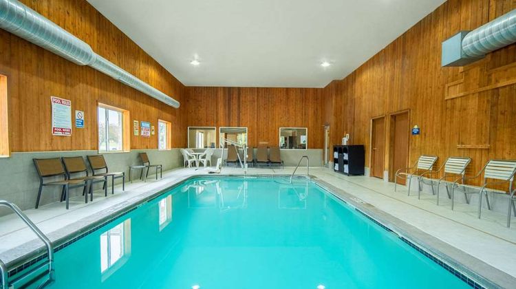 Days Inn Evansdale Waterloo Pool