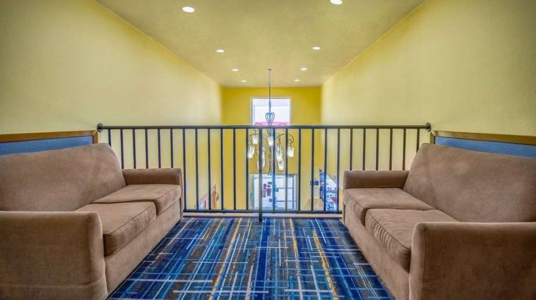 Days Inn Evansdale Waterloo Other