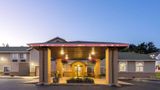 Days Inn Iron Mountain Exterior