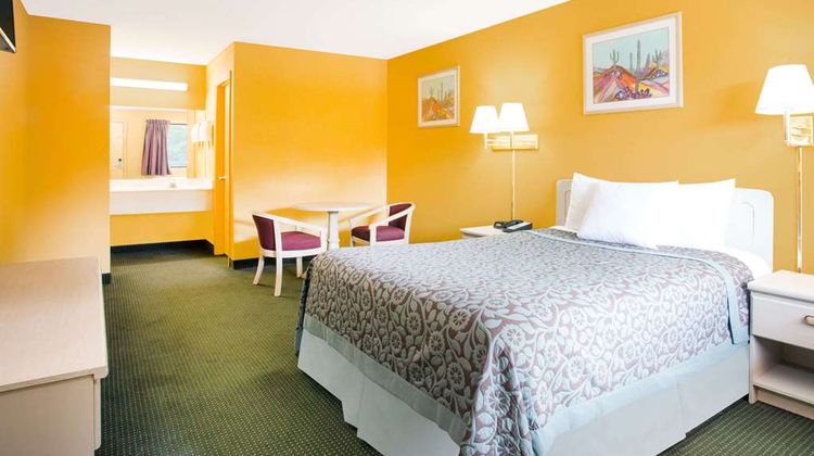 Days Inn Camilla Room