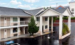 Days Inn Dahlonega