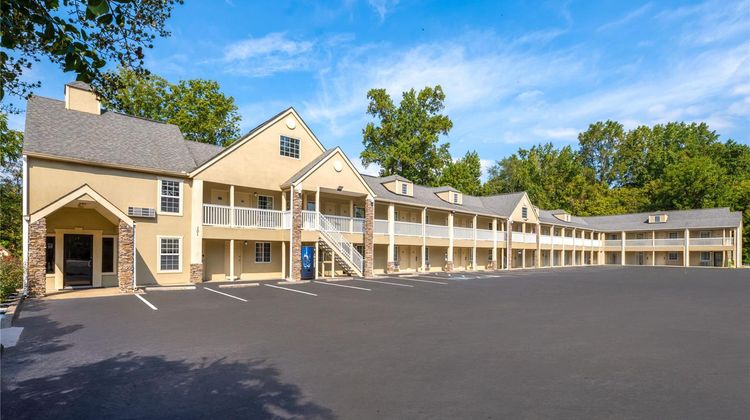 Days Inn Canton Exterior