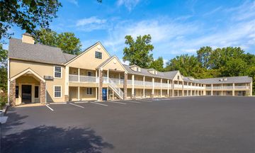 Days Inn Canton