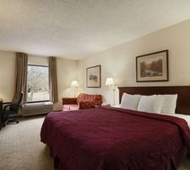Days Inn Farmville Room
