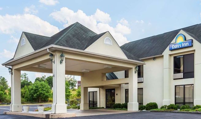 Days Inn Sanford Exterior