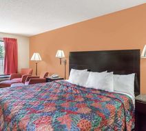 Days Inn Sanford Room