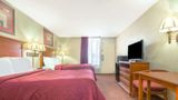 <b>Days Inn Shorter Room</b>. Images powered by <a href="https://iceportal.shijigroup.com/" title="IcePortal" target="_blank">IcePortal</a>.