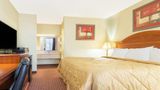 <b>Days Inn Shorter Room</b>. Images powered by <a href="https://iceportal.shijigroup.com/" title="IcePortal" target="_blank">IcePortal</a>.