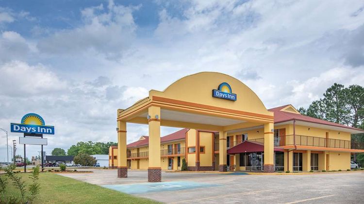 Days Inn Muscle Shoals Exterior