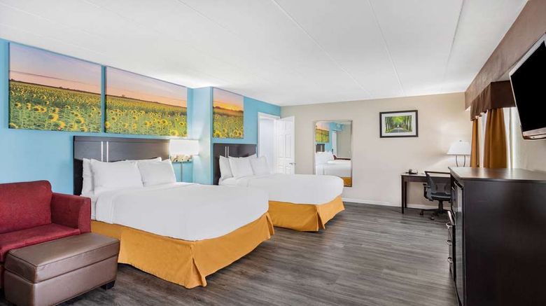 <b>Days Inn by Wyndham Livonia/Canton/Detro Room</b>. Images powered by <a href="https://iceportal.shijigroup.com/" title="IcePortal" target="_blank">IcePortal</a>.