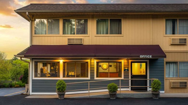<b>Days Inn Wurtsboro Exterior</b>. Images powered by <a href="https://iceportal.shijigroup.com/" title="IcePortal" target="_blank">IcePortal</a>.