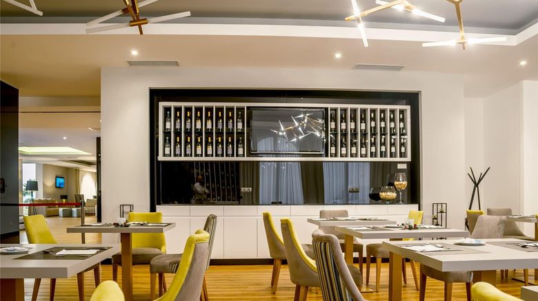 <b>Hotel Covilha Dona Maria, aff by Melia Restaurant</b>. Images powered by <a href="https://iceportal.shijigroup.com/" title="IcePortal" target="_blank">IcePortal</a>.