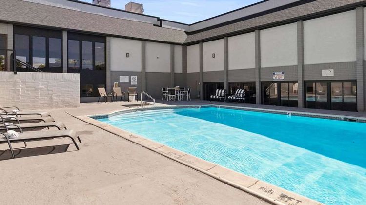 Ramada by Wyndham Richfield UT Pool