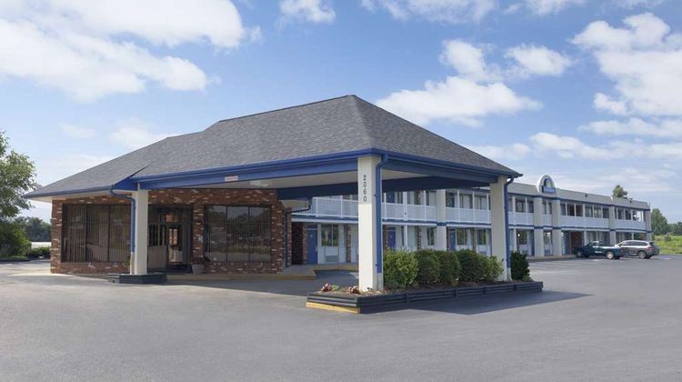 Days Inn Waynesboro Exterior