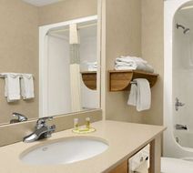 Days Inn Rapid City Room
