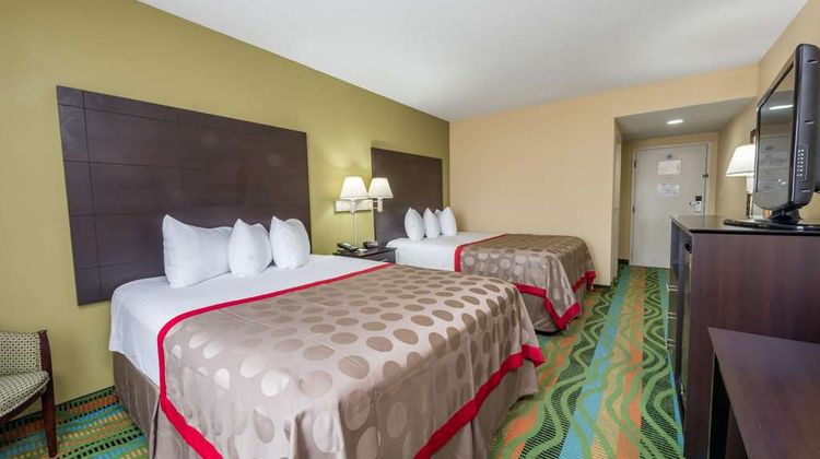 Ramada Vandalia Room