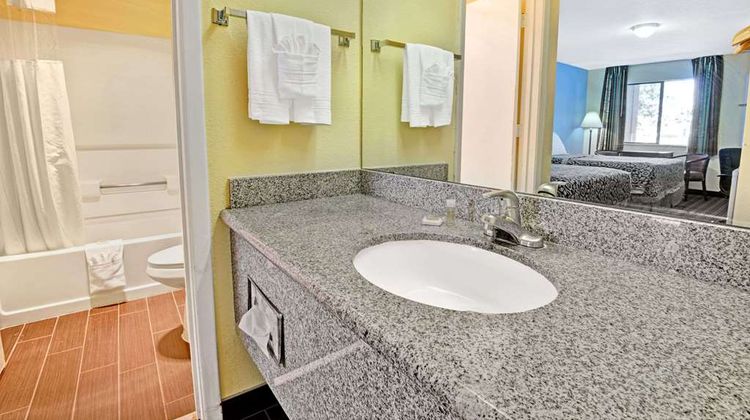 Days Inn Albuquerque West Room