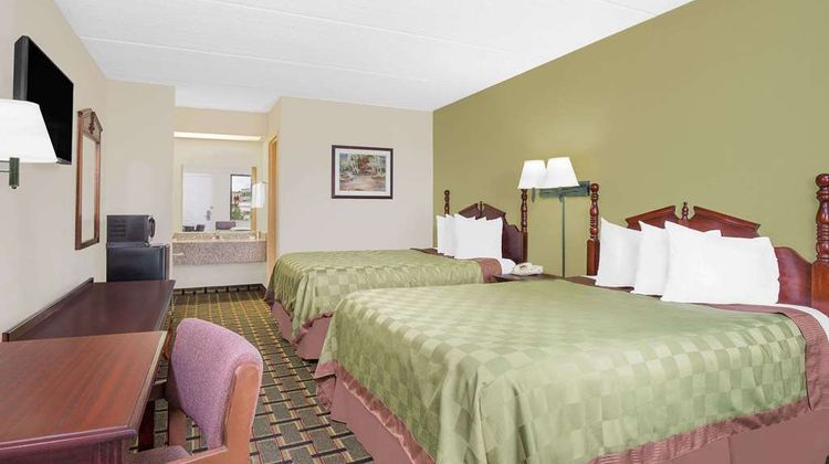 Days Inn Eufaula Room