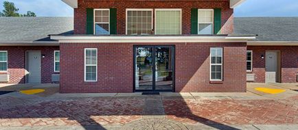 Days Inn Savannah Exterior