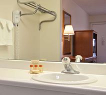 Days Inn Plainfield Room